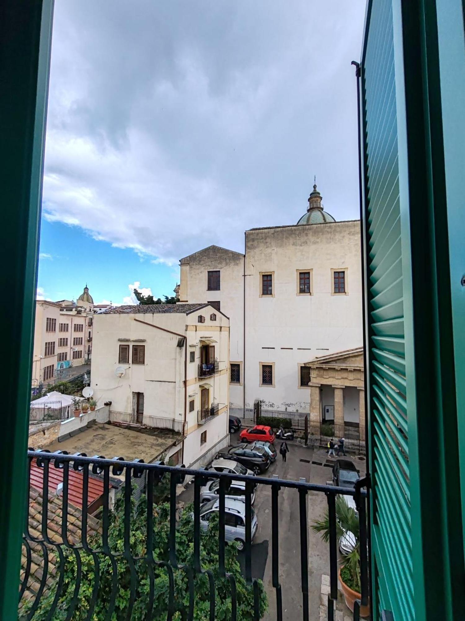 Lily Apartments Palermo Eksteriør bilde