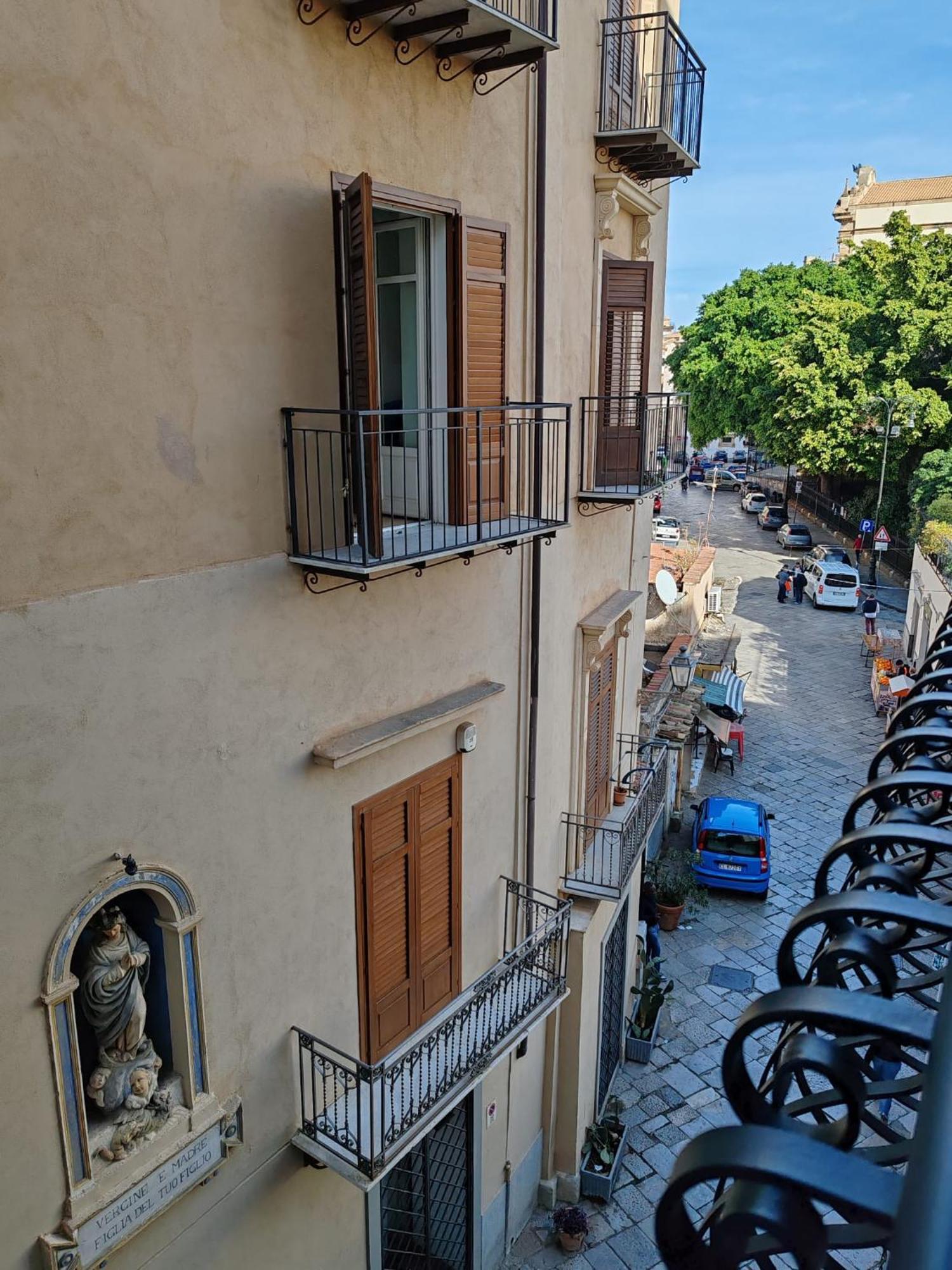 Lily Apartments Palermo Eksteriør bilde